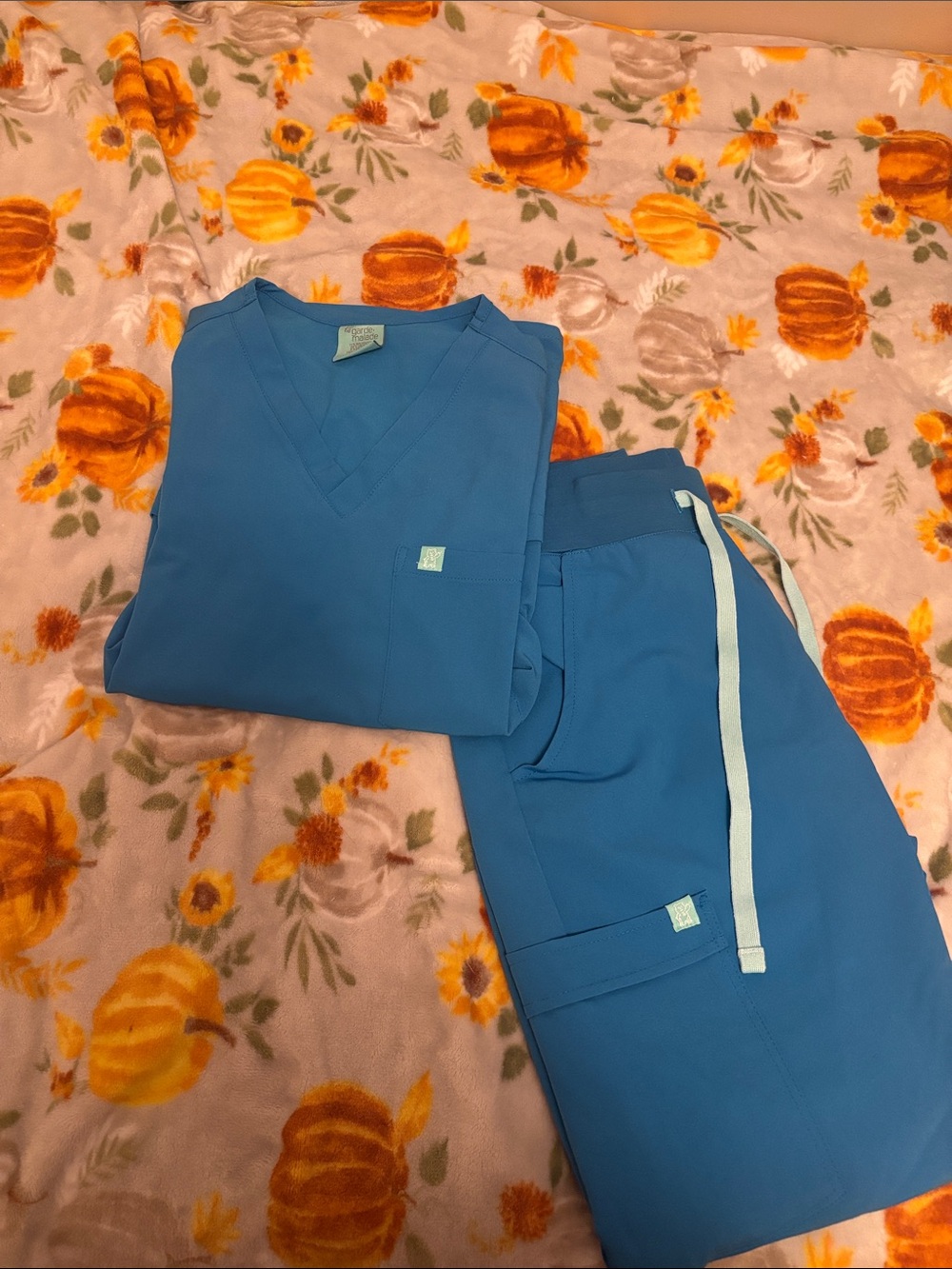 RE-GARDE™ - AZURE BLUE - Jogger Scrub Pants and Top